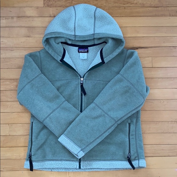 Patagonia Tops - RARE Patagonia Synchilla Hoodie